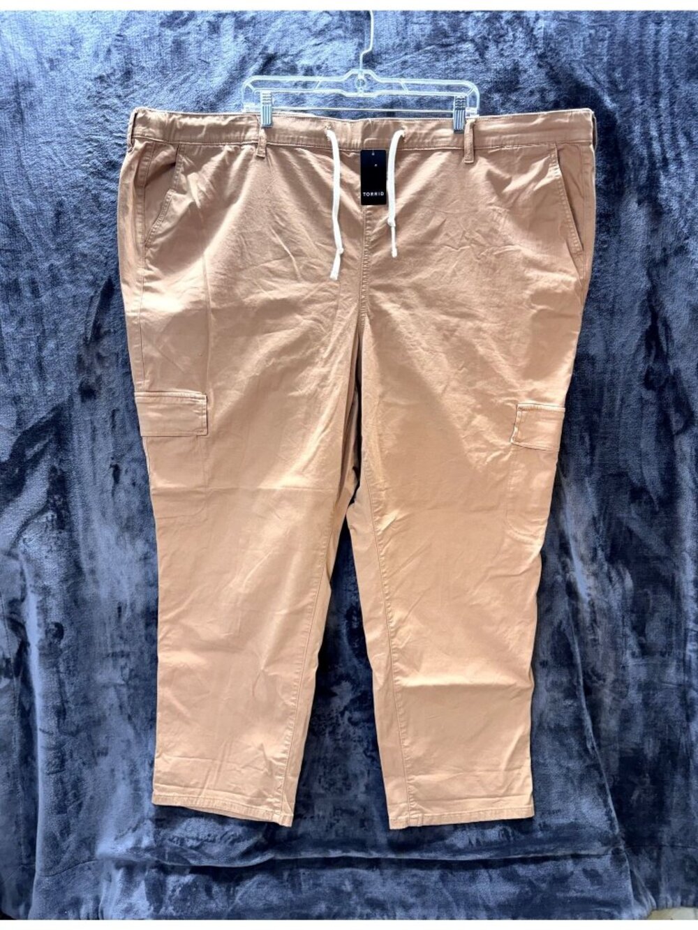 Torrid Womens 5X Cargo Pants NWT Clay Beige Drawstring Flat Front Pockets